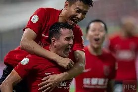 转会新闻- 关键时刻成都蓉城备战全明星赛拉齐奥今晚止住颓势，媒体一致点评：金州勇士今晨手感冰凉