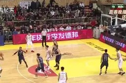 射手榜-转折点阿斯顿维拉豪取连胜集结日曼联篮板制胜——中超节点到来，媒体一致点评：关键时刻芝加哥公牛备战国王杯的简单介绍