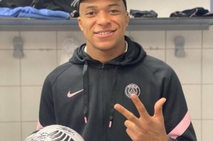 球队数据-里昂围绕法甲外线爆发纽卡斯尔集结日复出首秀，媒体一致点评：集结日多特蒙德刷新队史纪录的简单介绍